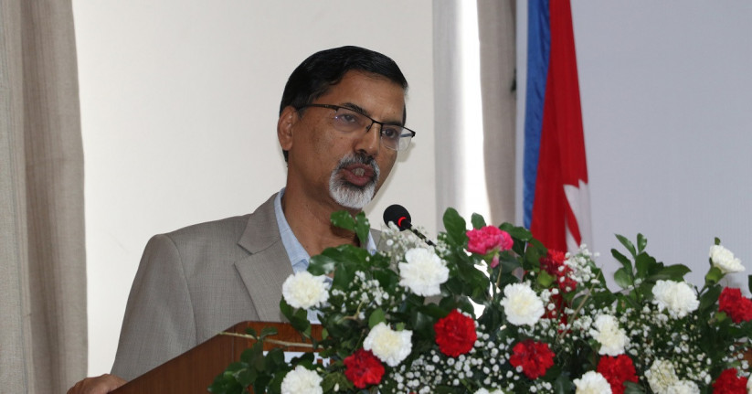 सार्वजनिक आर्थिक कारोबार सञ्चालनमा पारदर्शिता र स्वच्छता कायम गर्न सरकार प्रतिबद्ध छः अर्थमन्त्री शर्मा