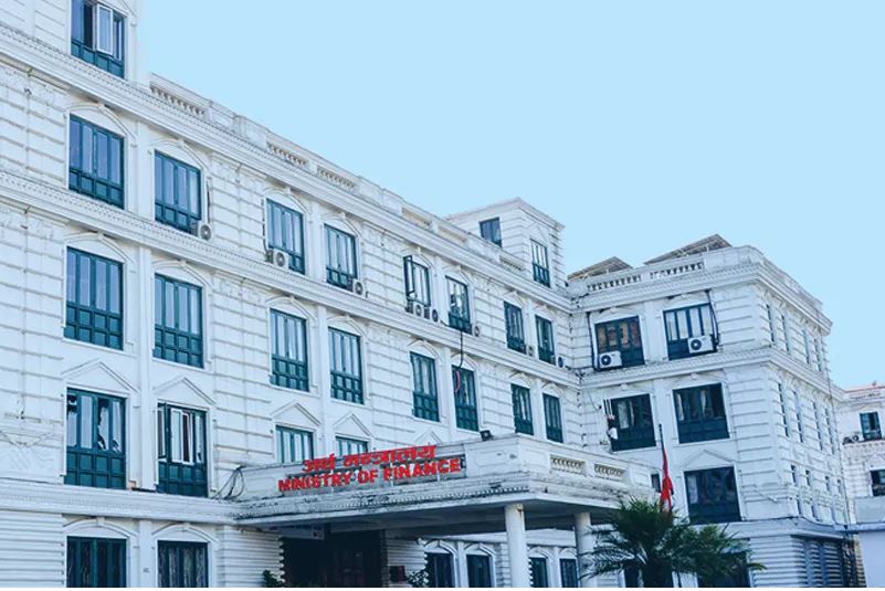 खर्च घटाउन अर्थले ल्यायो नयाँ मापदण्ड, केकेमा भयो खर्च कटौती ? (पुरा पढ्नुहोस्)