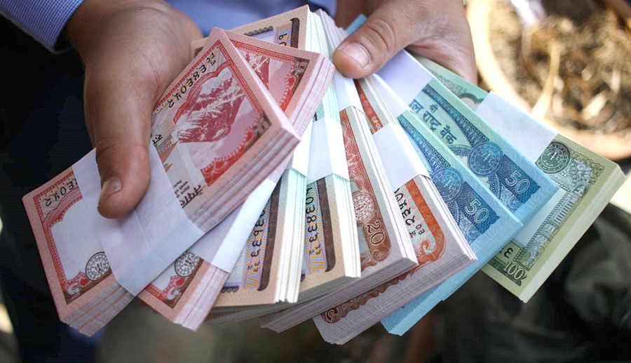 आजदेखि वाणिज्य बैंकहरुबाट नयाँ नोट साट्न पाइने