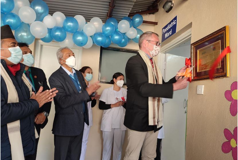 जर्मनी राजदूतद्वारा कीर्तिपुर अस्पतालमा बाल चिकित्सा वार्डको उद्घाटन
