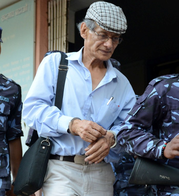 कुख्यात अपराधी शोभराजको मुद्दा :  लिखित जवाफ दिन सरकारलाई आदेश 