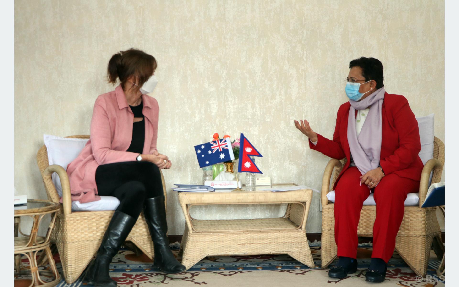 ऊर्जा मन्त्री भुसालसँग अष्ट्रेलियाली राजदूतको शिष्टाचार भेट