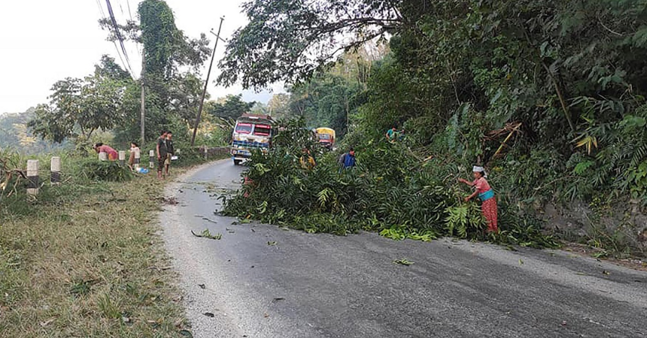 मुग्लिन–पोखरा सडक विस्तारको पश्चिम खण्डमा काम अघि बढ्यो