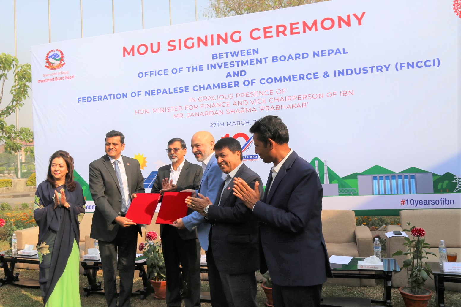 लगानी प्रबद्र्धनमा सहकार्य गर्न नेपाल उद्योग वाणिज्य महासंघ र लगानी बोर्डबीच सम्झौता