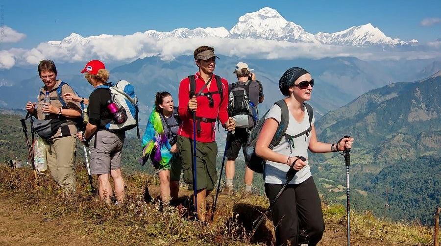 रसुवामा विदेशी पर्यटक बढ्दो, दैनिक १०० भित्रिन थाले