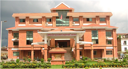 उत्तरपुस्तिका परीक्षणमा अनियमितता गरेको आरोपमा त्रिविका तत्कालिन प्रमुखसहित ६ जना विरुद्ध मुद्दा दायर (पूर्णपाठसहित)