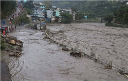 दार्चुलामा बाढी-पहिराको वितण्डा : मानवीयसँगै ठुलो मात्रामा भौतिक क्षति, राहत व्यवस्थापन तिब्र