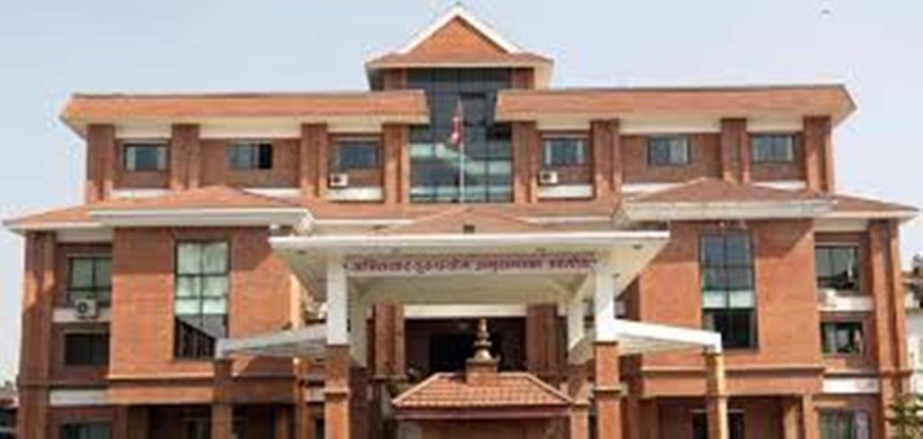 पोल सार्न पनि डेढ लाख घुस, अख्तियारको फन्दामा विद्युत सवस्टेशन ललितपुरका प्रमुख 